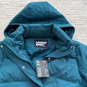 NWT Women's Max 600 Down Puffer Jacket - Size M (10-12)